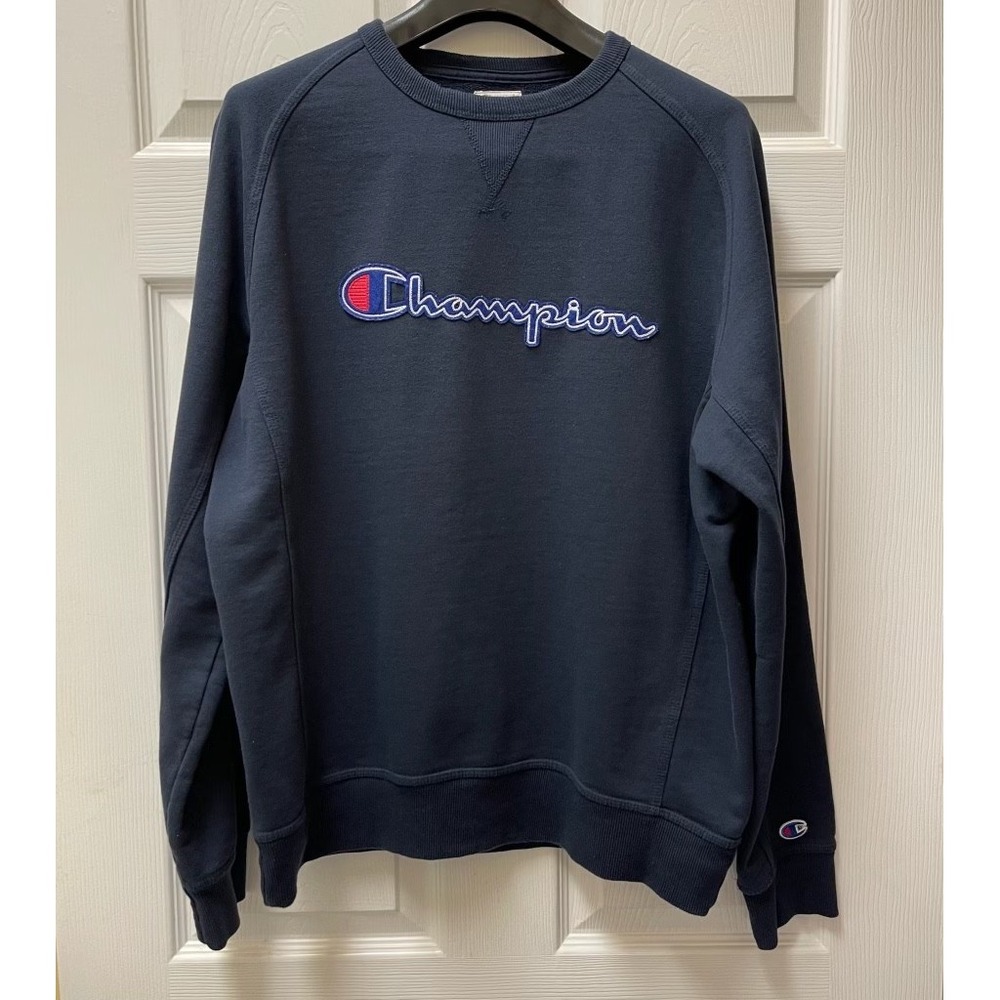 Champion Men's Large Reverse Weave Champion‎ Script Embroidered Logo Sweatshirt